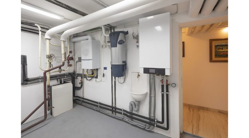 Kotłownia gazowa z piecem wiszącym i instalacją — HYDRO-GER Łódź